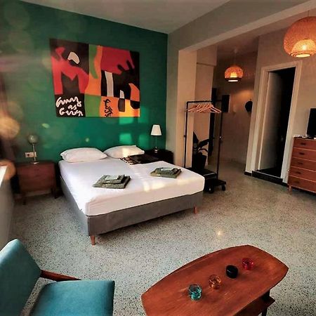 Central Urban Studio A Athènes Extérieur photo